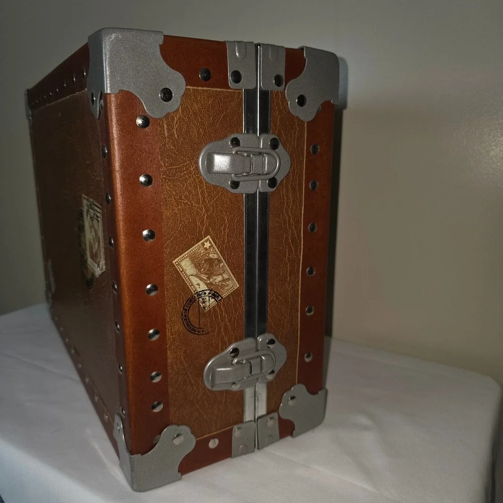 Rare Vtg Starbucks Coffee‎ Liqueur Promotional Style Steamer Trunk Display Case